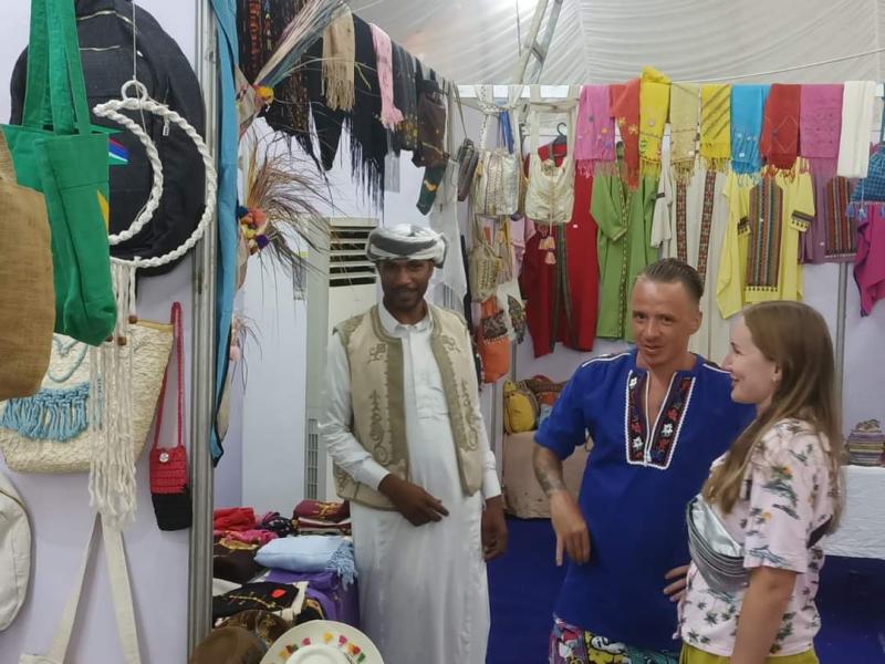«تنمية المشروعات» ينظم «كنوز مصرية» بالممشى السياحي في الغردقة