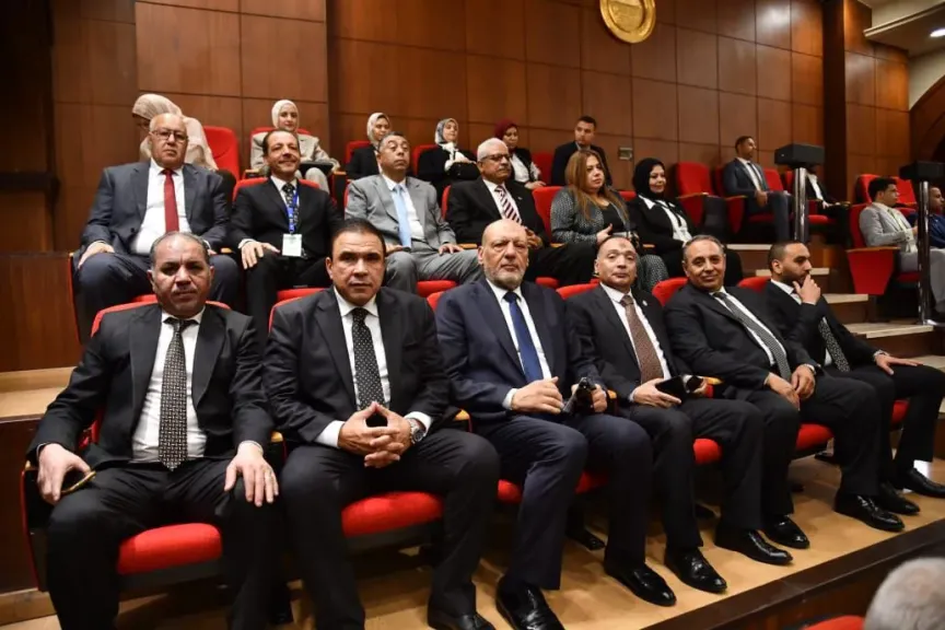 «أبناء مصر» يشارك ضمن وفد تحالف الأحزاب في لقاء تشاوري بمجلس الشيوخ لتعزيز الحوار الوطني.. صور