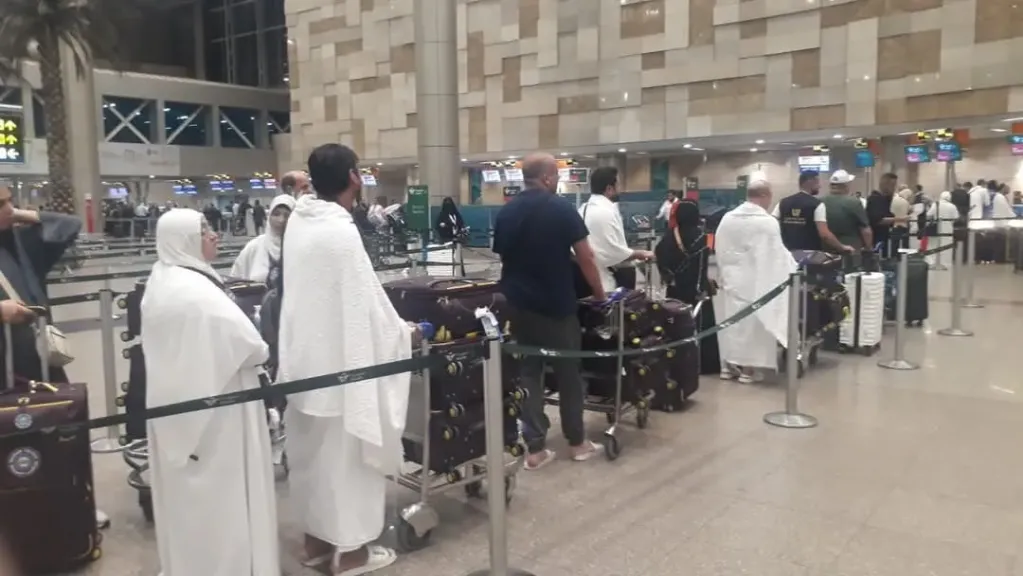 السياحة والآثار: وصول جميع حجاج السياحة المصريين إلى الأراضي المقدسة