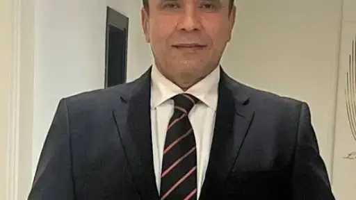 مدحت بركات في حوار خاص مع «TEN»: الدولة المصرية لا تترك أبناءها و«ميدو» نموذج للشباب الوطني.. «فيديو»