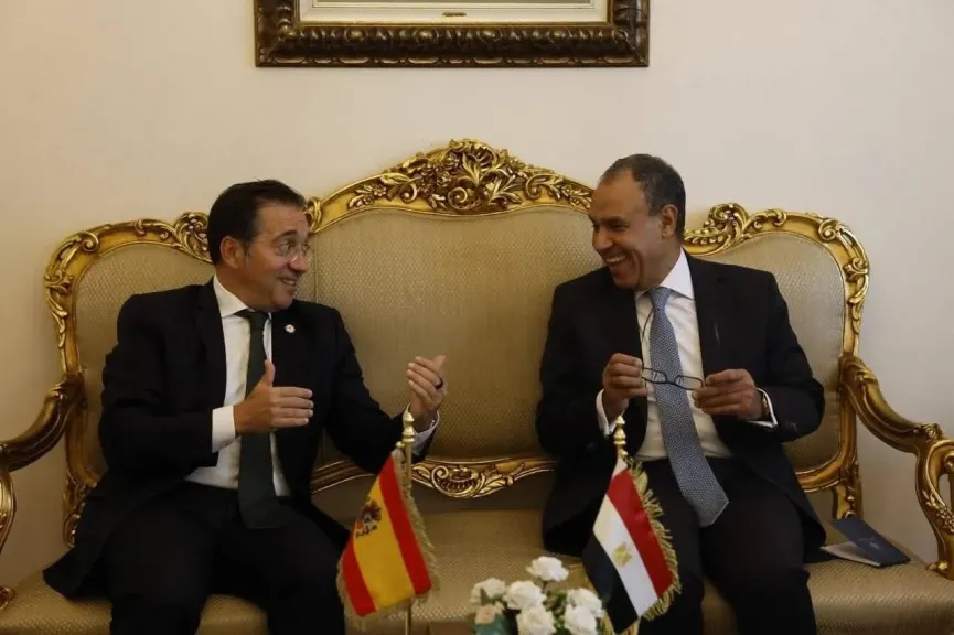 تفاصيل لقاء وزير الخارجية مع نظيره الإسباني
