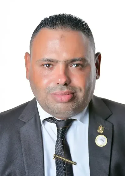 من عامل بسيط إلى مرشح برلماني.. قصة كفاح مصطفى محمد إبراهيم ابن... من عامل بسيط إلى مرشح برلماني.. قصة كفاح مصطفى محمد إبراهيم ابن السويس الأصيل