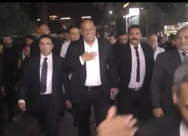 عادل جودة المرشح المستقل لأنصاره في مؤتمر حاشد: «اللي فيها لله ما بتغرقش.. وأنا معاكم»