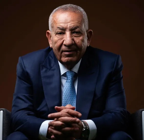 كامل أبو علي يعلن افتتاح 2000 غرفة فندقية جديدة في شرم الشيخ والغردقة ومرسى علم عام 2026