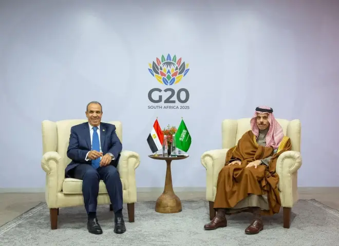 تفاصيل لقاء وزير الخارجية مع نظيره السعودي على هامش أعمال قمة مجموعة العشرين بجوهانسبرج