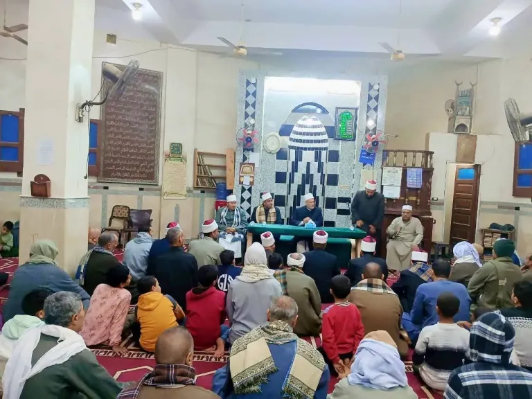 الأوقاف تعقد 27 ندوة علمية حول وصايا النبي ﷺ في توقير الكبير