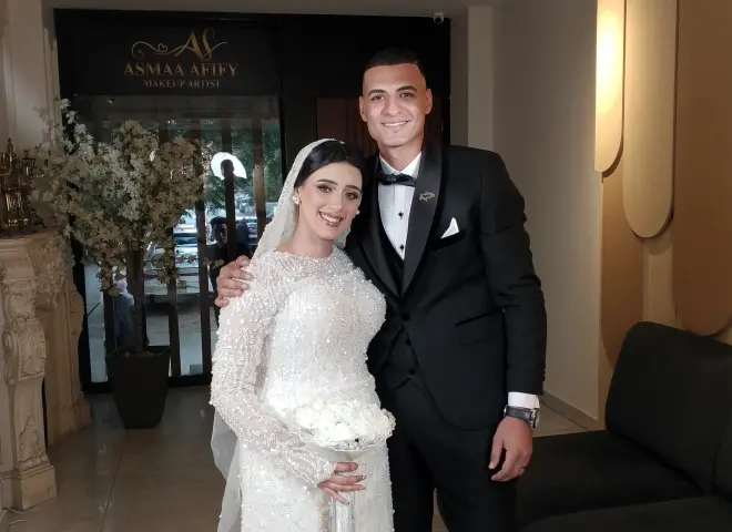 محمد شوقي يهنئ شقيقه عبدالعزيز بزفافه على هبة زكريا