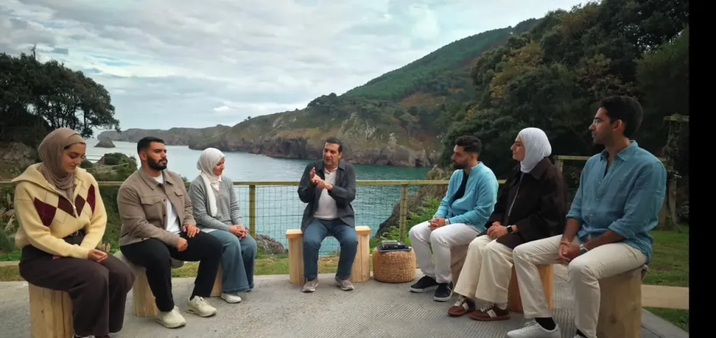 عمرو خالد: إزاي تحافظ طول عمرك على فاعليتك؟ الحل في سورة الكهف