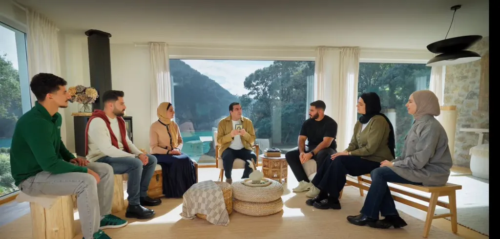 عمرو خالد: مهما كانت ذنوبك.. سورة التوبة تفتح لك أبواب العودة إلى الله