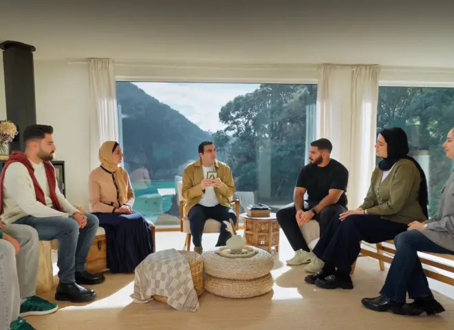 عمرو خالد: مهما كانت ذنوبك.. سورة التوبة تفتح لك أبواب العودة إلى الله