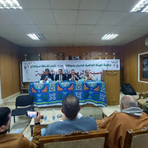 استقبال جماهيري حافل للسفير أحمد الفضالي في سوهاج.. ورسائل دعم قوية للدولة المصرية