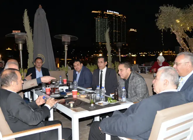 «المصرية للتنمية الزراعية والريفية» تجمع قياداتها والعاملين على مائدة إفطار رمضاني