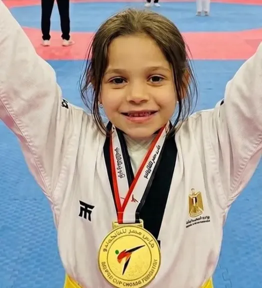 بطلة من ذهب.. بتول سعيد البطريق تكتب اسمها بحروف من نور في سماء التايكوندو