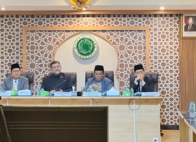 مجلس العلماء الإندونيسي يمارس دبلوماسية المسار الثاني مع إيران