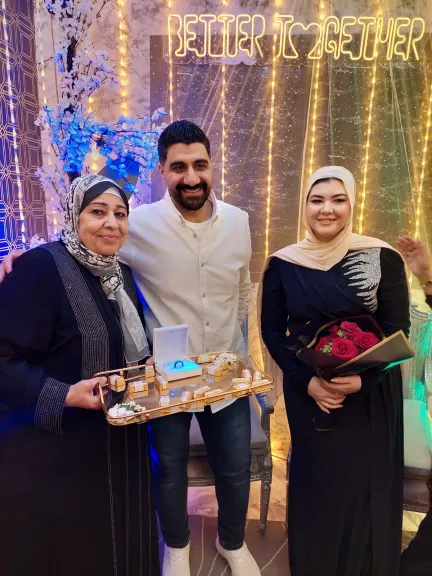 الإعلامية جيجي محمود تهنئ ابن خالتها أحمد علي بخطوبته في أجواء عائلية مميزة