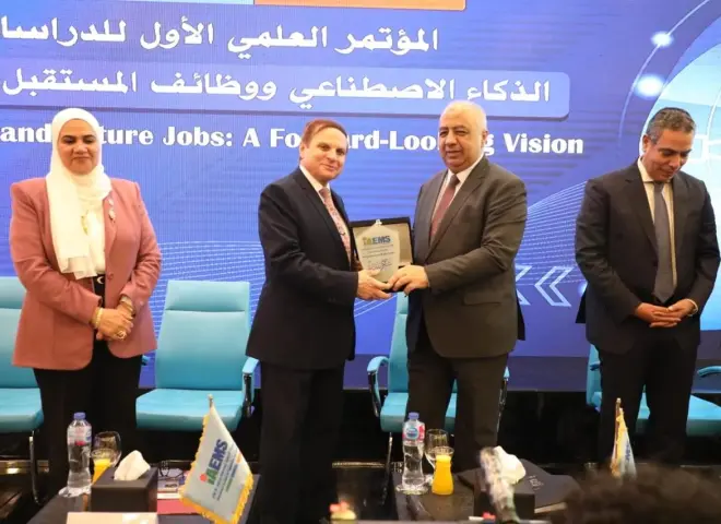 الأمين العام لرابطة الجامعات الإسلامية: على الجامعات تطوير مناهجها لمواكبة الثورة التكنولوجية وإعداد خريجين مؤهلين لوظائف المستقبل