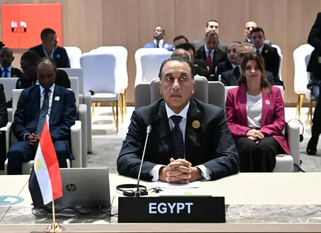 رئيس الوزراء يلقي كلمة أمام قمة الاتحاد الإفريقي الاستثنائية المنعقدة بأنجولا