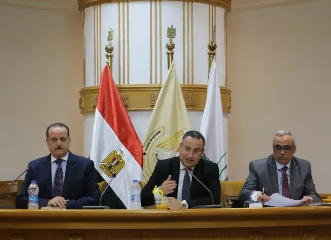 وزير التعليم العالي يترأس اجتماع اللجنة العليا للمهرجانات بتشكيله الجديد
