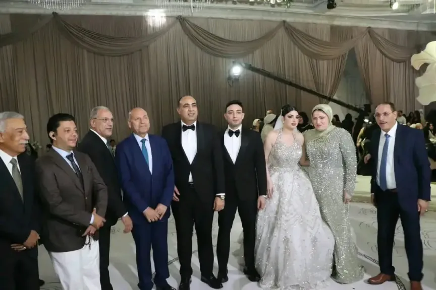 ليلة العمر للنقيب عبدالعزيز وأمنية ناصر.. حفل زفاف استثنائي بحضور نخبة من رجال السياسة والبرلمان