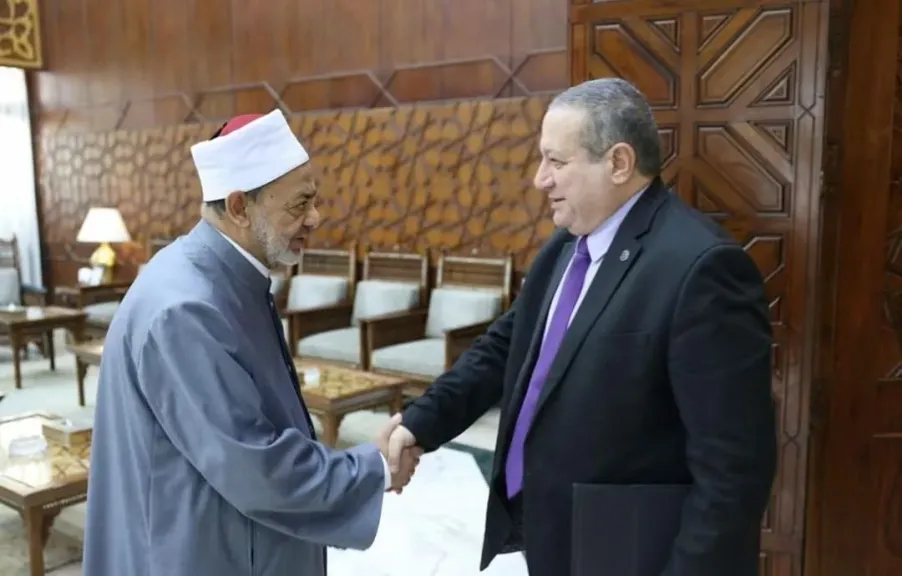 شيخ الأزهر يستقبل رئيس هيئة ضمان جودة التعليم والاعتماد لبحث تعزيز التعاون في تطوير التعليم الأزهري