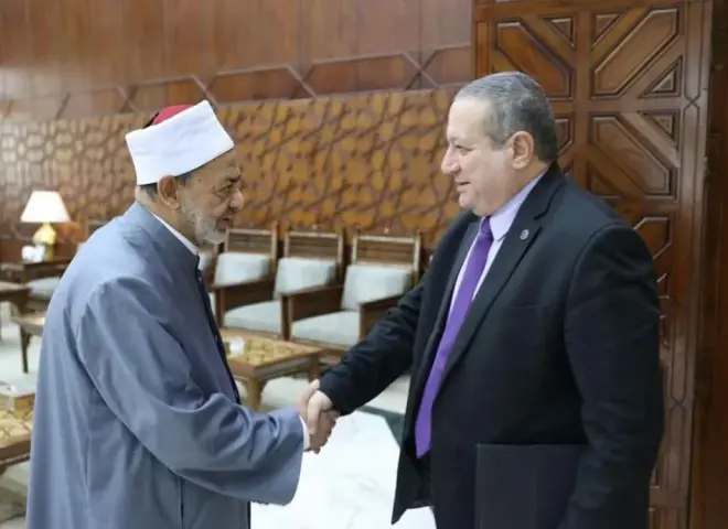 شيخ الأزهر يستقبل رئيس هيئة ضمان جودة التعليم والاعتماد لبحث تعزيز التعاون في تطوير التعليم الأزهري