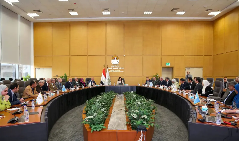 وزيرة الإسكان تتابع موقف مشروعات مياه الشرب والصرف بالدقهلية ومدينة المنصورة الجديدة