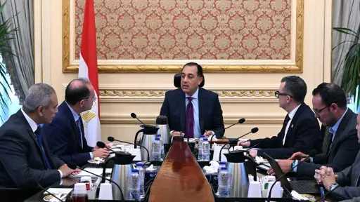 رئيس الوزراء يستعرض محاور الشق الاقتصادي لجلسات المنتدى وبرنامج التحول الاقتصادي الوطني